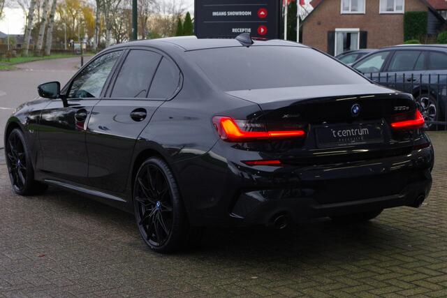 BMW 3-SERIE 330e 293 PK xDrive High Executive M-Sport, Schuif-Kanteldak, M-Technic Stoelen, Carplay, Camera