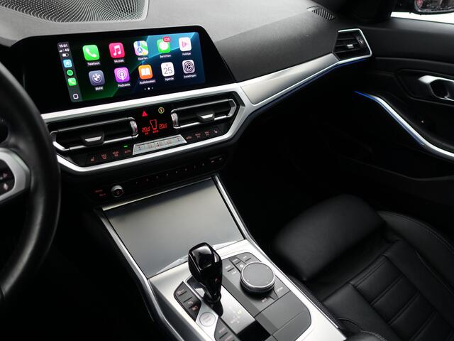 BMW 3-SERIE 330e M Sport- Schuifdak, Laser Led, Stuur/Stoelverwarming, Head Up, Memory Seats, Sfeerverlichting