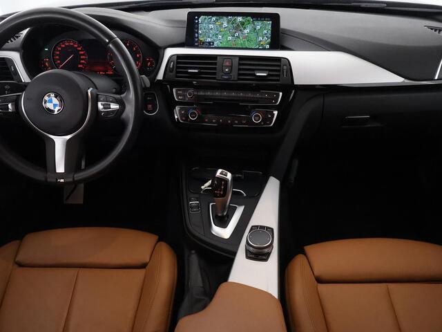 BMW 3-SERIE Touring 318i M Sport Corporate Lease Automaat | Navigatie | Leder | Trekhaak |