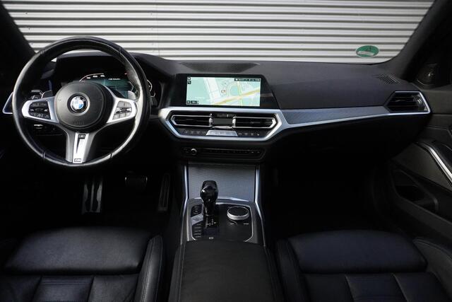 BMW 3-SERIE Touring M340i xDrive High Executive | Audio Media Pack | M Sport Plus Pack | Trekhaak met elektrisch wegklapbare kogel | Glazen panoramadak | Harman Kardon Surround Sound Systeem
