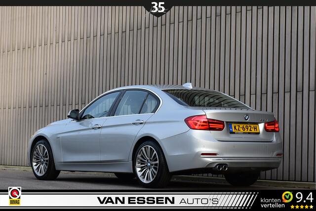 BMW 3-SERIE 320i Luxury Line High Executive Navi Leder Carplay E-Trekhaak NL-Auto! Dealer Onderhouden!