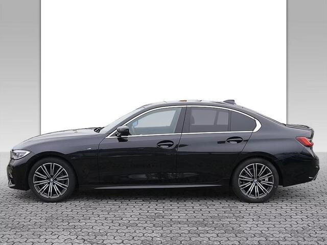 BMW 3-SERIE 320iA M-SPORT ** LED, LC Prof, NAVI+, LEDER, MEMORY-, SPIEGEL-, 18-inch LMV ** UNFALLFREI ** ** INFORMEER OOK NAAR ONZE AANTREKKELIJKE FINANCIAL-LEASE TARIEVEN **