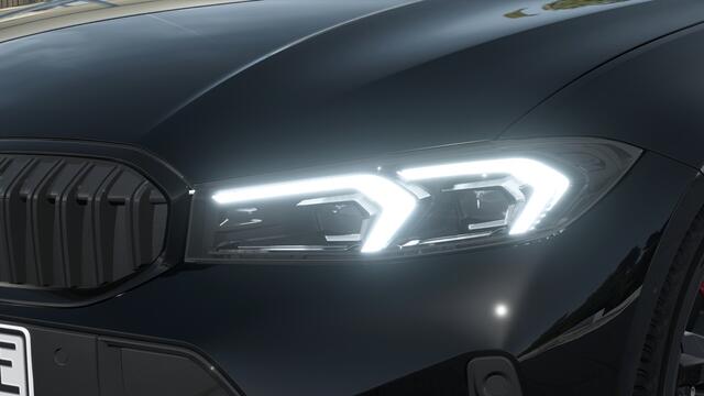 BMW 3-SERIE Touring 330e High Executive M Sport Automaat / Panoramadak / Trekhaak / Sportstoelen / Adaptieve LED / Parking Assistant Plus / Active Cruise Control / Comfort Access