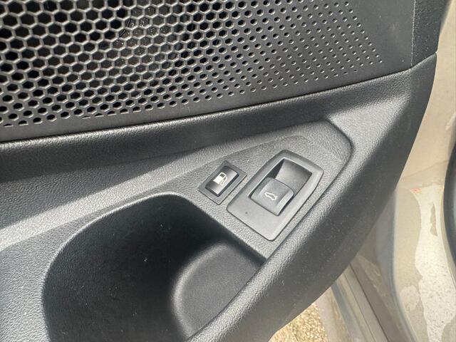 BMW 3-SERIE Touring 320e Business Edition Plus