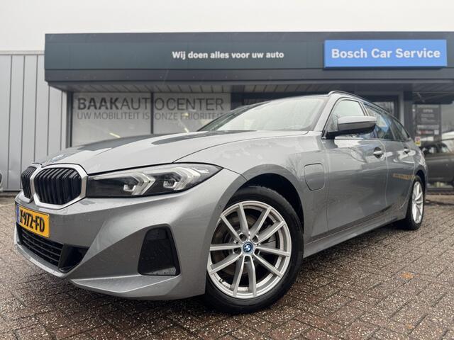 BMW 3-SERIE Touring 320e | Facelift | Widescreen | Camera | Leder