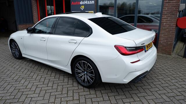 BMW 3-SERIE M340ix High Exec. Laser/Head-up/Pano/H&K