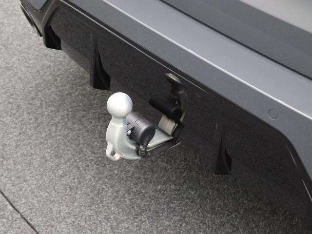 BMW 3-SERIE Touring 330e M Sportpakket Pro | Comfort Pack | Stuurwielrand Verwarmd | Trekhaak | Panoramadak | Driving Assistant | Active Cruise Control | Harman Kardon | 19'' | Ekris Selection