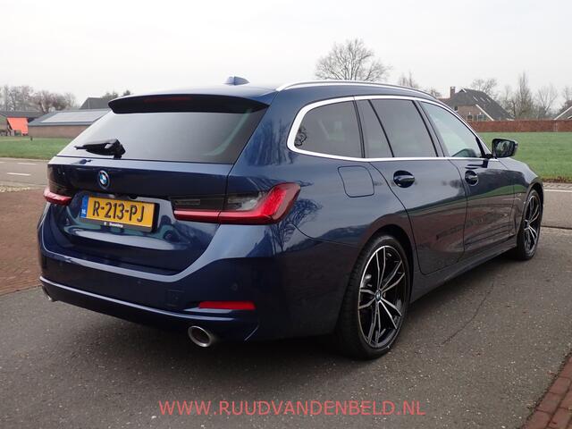 BMW 3-SERIE Touring 320e FACELIFT 19''/WIDESCREEN/CAMERA/CARPLAY/KEYLESS/SFEERVERLICHTING