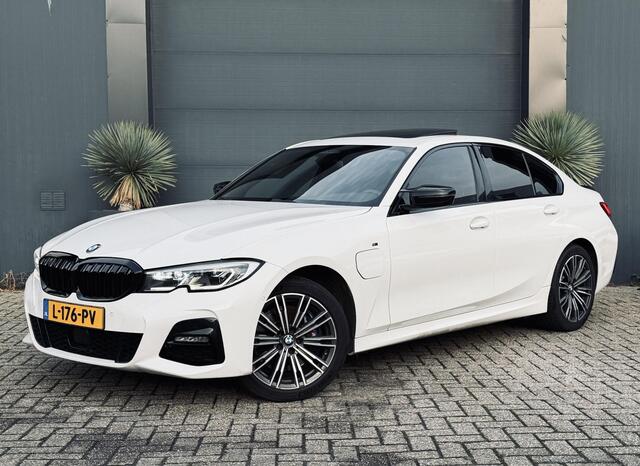BMW 3-SERIE 330e High Executive