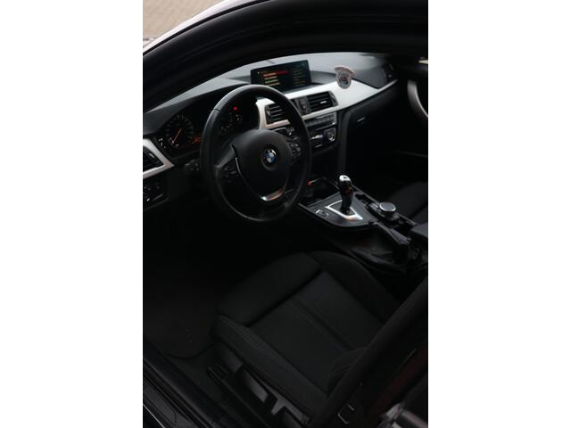 BMW 3-SERIE 318i Corporate Lease Executive NAP | Automaat |