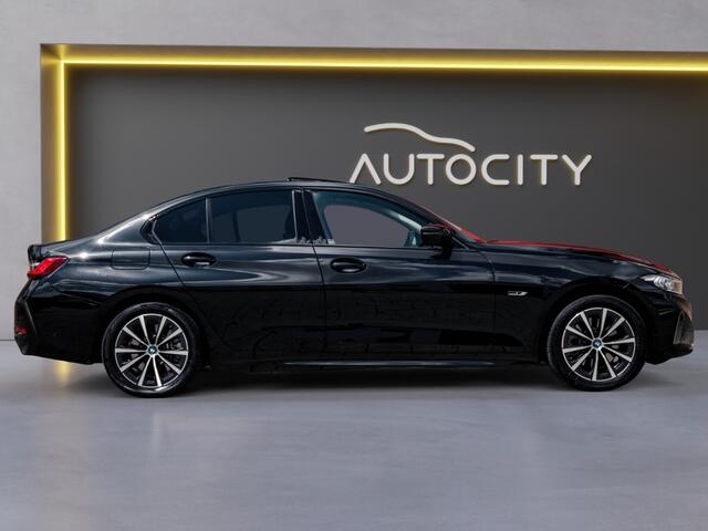 BMW 3-SERIE 320e Sportline | PANO | Laser LED | Trekhaak | Innovation Pakket