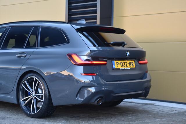 BMW 3-SERIE Touring 320i Business Edition * Panoramadak * M-Sport * M-Sportremmen * Hifi *