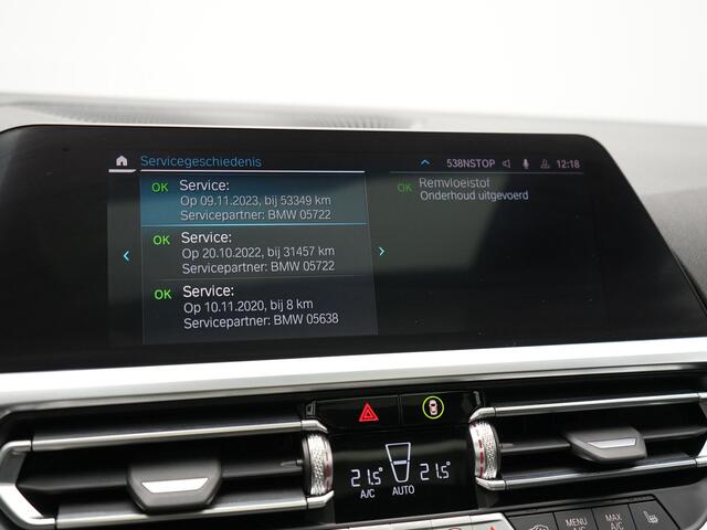 BMW 3-SERIE Touring 330e M Sport Plug In Hybrid 293pk Dealer O.H. PHEV | Trekhaak Af Fabriek | Panodak | Head Up | Adaptive Cruise | 360 Camera | Laser LED | Lederen Sportstoelen Memory & Verwarmd | Apple Carplay | Sfeerverlichting | 19"L.M |