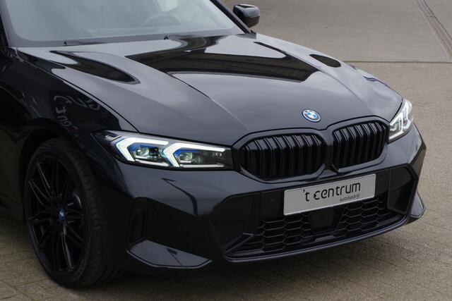 BMW 3-SERIE Touring 330e xDrive 293 PK High Executive M-Sport PHEV, Kuipstoelen, Panoramadak, Memory, Head-up