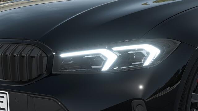 BMW 3-SERIE Touring 330e High Executive M Sport Automaat / Panoramadak / Trekhaak / Sportstoelen / Adaptieve LED / Comfort Access / Parking Assistant Plus / Active Cruise Control