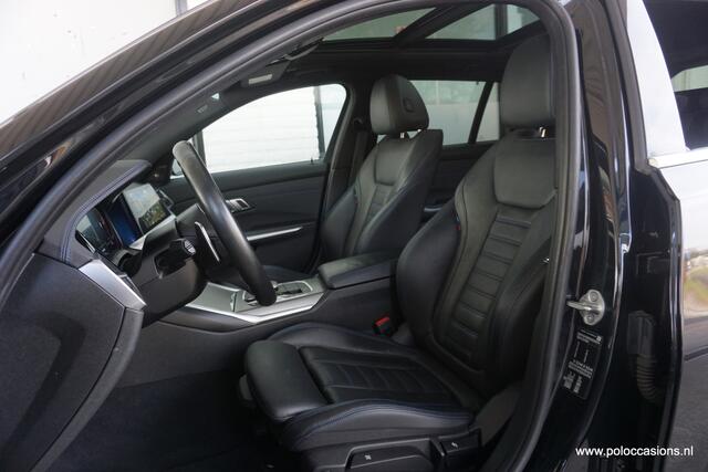 BMW 3-SERIE Touring 318i M-Pakket | Panoramadak | H&K | Dealerauto