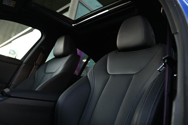 BMW 3-SERIE 330i xDrive M Sport Automaat / Schuif-kanteldak / Trekhaak / Achteruitrijcamera / Sportstoelen / Comfort Access / Adaptieve LED / Stoelverwarming