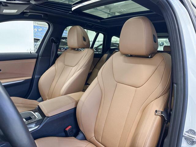 BMW 3-SERIE Touring 330e Innovation Pack M Sportpakket Pro Aut.