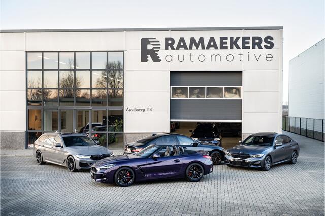 BMW 3-SERIE Touring 330e Business Edition Plus Individual / Leder / LED /