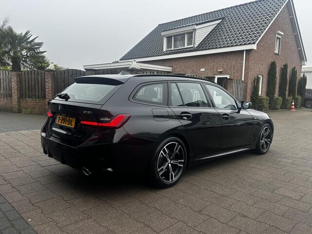 BMW 3-SERIE Touring 318i M-SPORT NL Auto