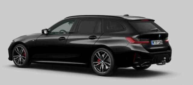 BMW 3-SERIE Touring M340i xDrive Trekhaak - Panoramadak - Harman kardon - Driving Assistant Professional - Getinte/geluiddempende Ruiten - Comfort Access - Parking Assistant Plus - Sportstoelen - Elektrisch verstelbare voorstoelen -