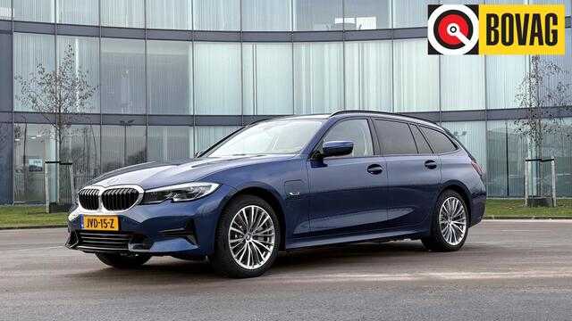 BMW 3-SERIE Touring 330e xDrive High Executive