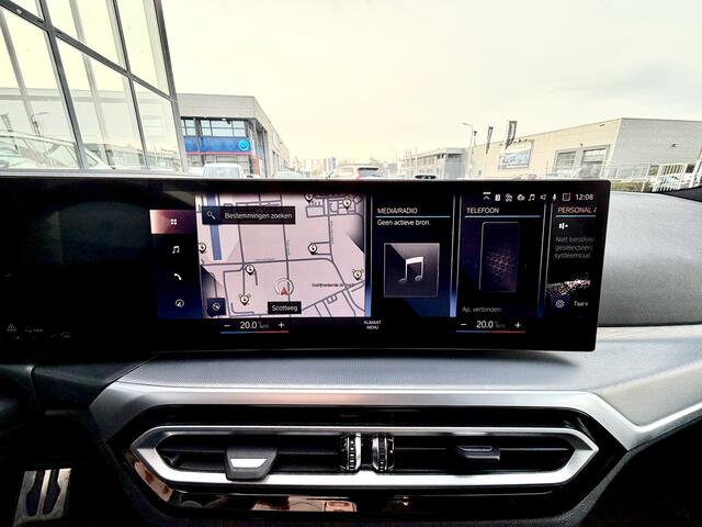 BMW 3-SERIE Touring 330e xDrive M-Sport