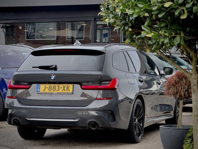 BMW 3-SERIE Touring 330e eDrive AUT8 M-SPORT PANODAK LEDER NAVI CAMERA DIGI-DASH APPLE-CARPLAY LEDLMV PDC