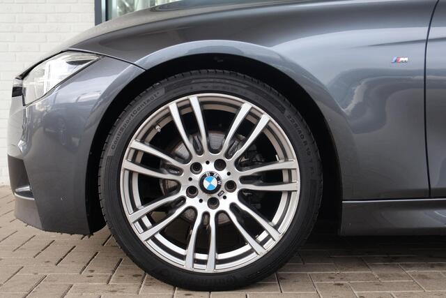 BMW 3-SERIE 320i Edition M Sport Shadow Executive | M Sport | HiFi | Cruise Control | 18" LM