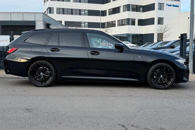 BMW 3-SERIE Touring 320d xDrive M-SPORT ** LED, NAVI+, LEDER, PANORAMA, H&K, HuD, TREKH, 19-inch LMV ** 1e EIG - UNFALLFREI ** ** INFORMEER OOK NAAR ONZE AANTREKKELIJKE FINANCIAL-LEASE TARIEVEN **