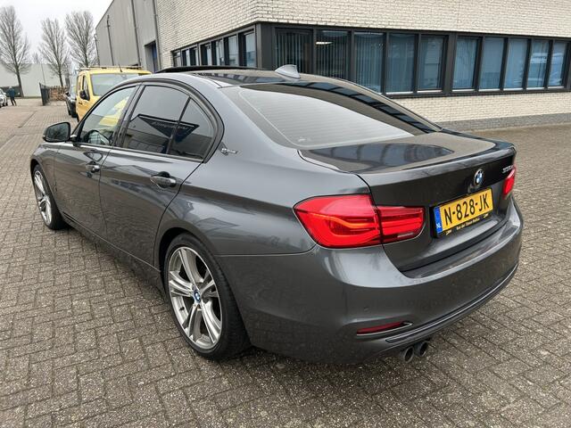 BMW 3-SERIE 330e High Exec. SCHUIFDAK HUD HARMAN/KARDON.