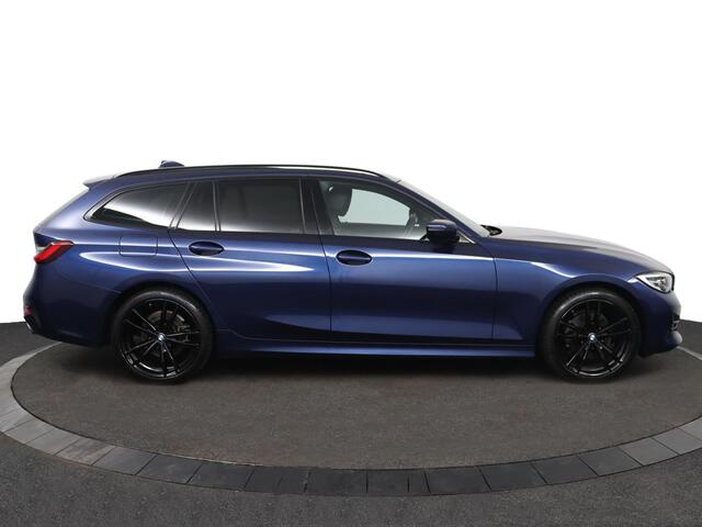 BMW 3-SERIE Touring 320i Executive Edition | NAP | Pano | Virtualcockpit