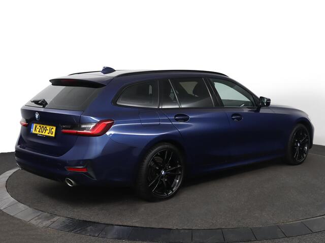 BMW 3-SERIE Touring 320i Executive Edition | NAP | Pano | Virtualcockpit