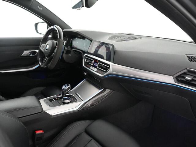 BMW 3-SERIE Touring M340i xDrive High Executive |M-sport|dealer onderhouden|Concaver 19"|carbon splitterset|panoramadak|Harman & Kardon|HUD|memory|360 camera|M-sportstoelen|Apple Carplay|blind spot|