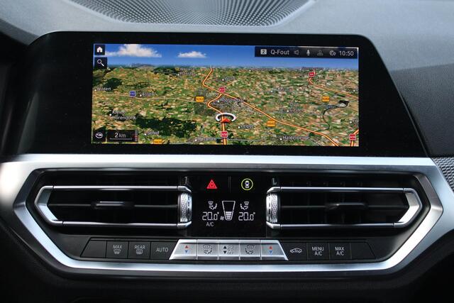 BMW 3-SERIE Touring 318i Executive Edition // M Sport