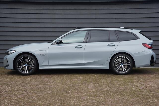 BMW 3-SERIE Touring 320e - M SPORT - LEDER - TREKHAAK - PANODAK - SHADOW LINE -