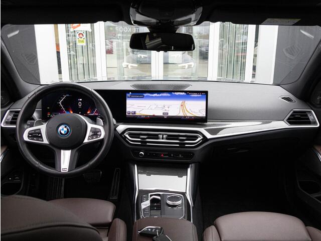 BMW 3-SERIE Touring 330e | Pano-dak | M-sport | Harman/Kardon | ACC |