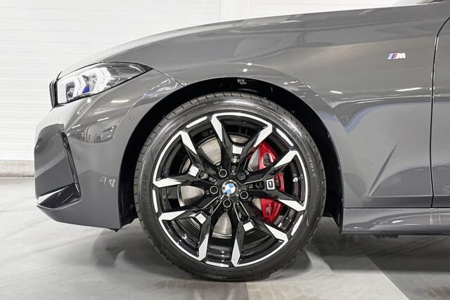 BMW 3-SERIE Sedan 318i | M-Sport Pro | Active Cruise Control | Hifi System | Schuif/-kanteldak