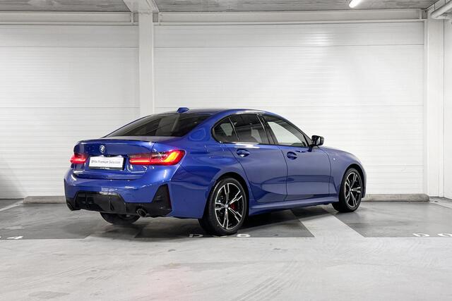BMW 3-SERIE Sedan 318i | M-Sport Pro | Innovation Pack | Comfort Pack | Driving Assistant | Harman/kardon | Comfort Access