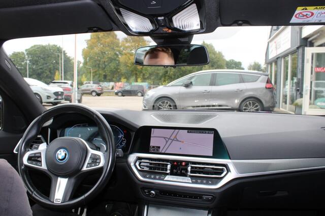 BMW 3-SERIE 330e X-Drive M-Sport High Executive Leder Panorama HEUD 292 PK