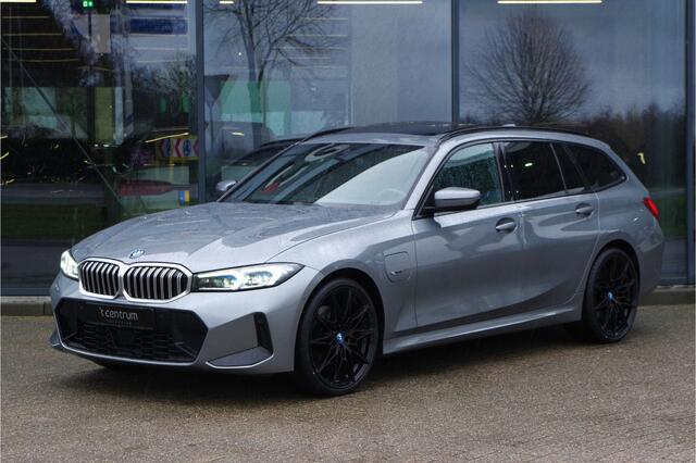 BMW 3-SERIE Touring 330e 293 PK xDrive M Sport PHEV, Panoramadak, Adap. Cruise Control, Memory, Head-Up