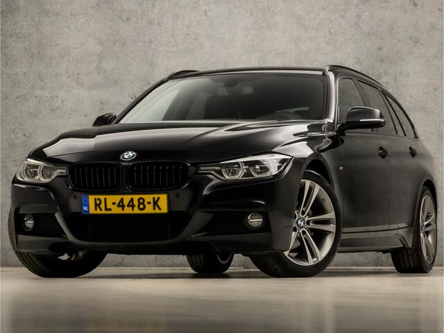 BMW 3-SERIE Touring 320i M Sport High Executive 184Pk Automaat (GROOT NAVI, M PAKKET, CLIMATE, LEDER, STOELVERWARMING, SPORTSTOELEN, GETINT GLAS, SPORT AUTOMAAT, ELEK ACHTERKLEP, NIEUWSTAAT)
