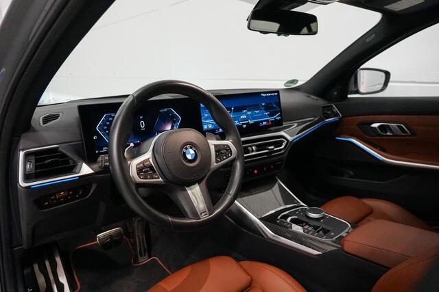 BMW 3-SERIE 320i M-Sport | Schuifdak | Head Up | Tartufo Leder | Carbon