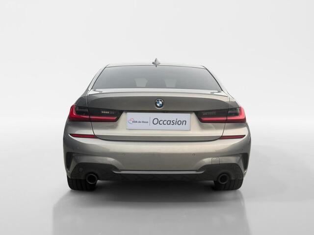 BMW 3-SERIE 330i High Executive Edition | Automaat | M-Sport | Schuif-Kantel Dak | Harman Kardon | 360* Camera | Dealer Onderhouden | Stuur/Stoel Verwarming | Apple Carplay/Android Auto