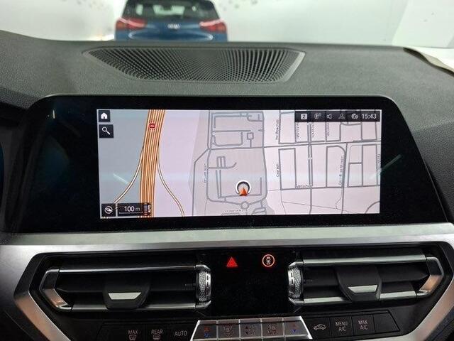 BMW 3-SERIE 318i Executive Edition | Navi | Virtual Cockpit | Automaat