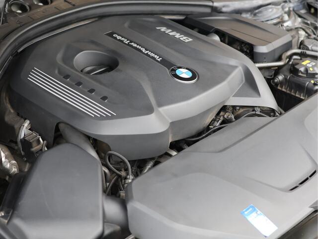 BMW 3-SERIE Touring 320i M Sport Automaat | ACC | HUD | Haak | Leder | Org. NL | High Executive |