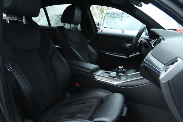 BMW 3-SERIE 320I HIGH EXECUTIVE M-SPORT | SHADOWLINE | MAXTON | CARPLAY | ADAPT. CRUISE | LED | CAMERA | AMBIENT LIGHT