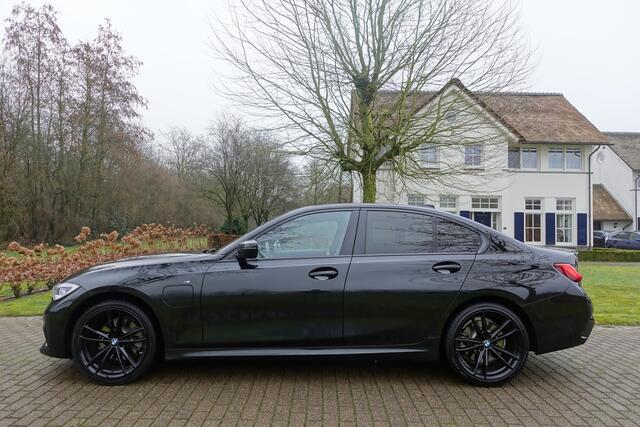 BMW 3-SERIE 320e Business Edition Plus M-Sport 19 inch Laser