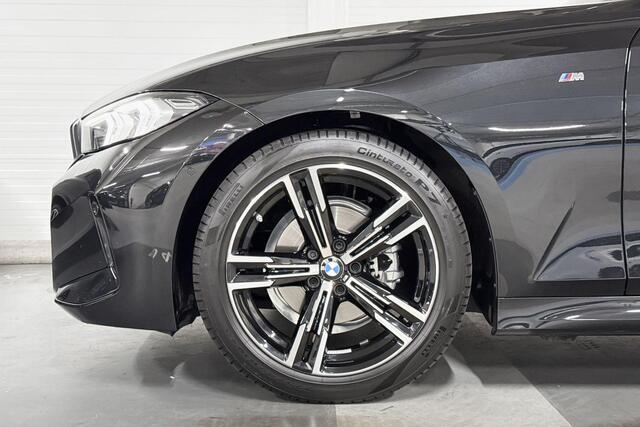 BMW 3-SERIE Touring 318i | M-Sport | Stoelverwarming | Trekhaak