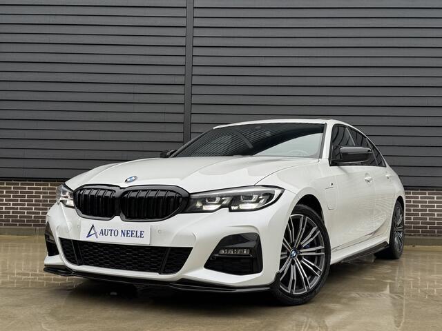 BMW 3-SERIE 330e M Sport 292 pk High Executive Panoramadak, HUD, Keyless